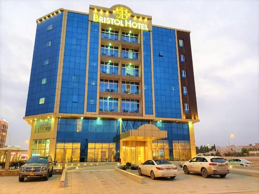 Bristol Hotel Салала Экстерьер фото