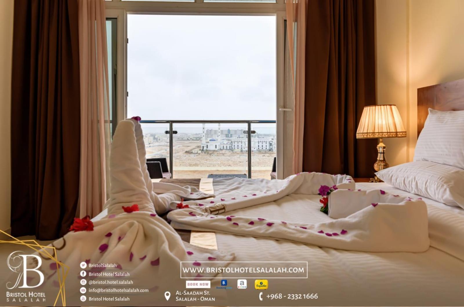 Bristol Hotel Салала Экстерьер фото