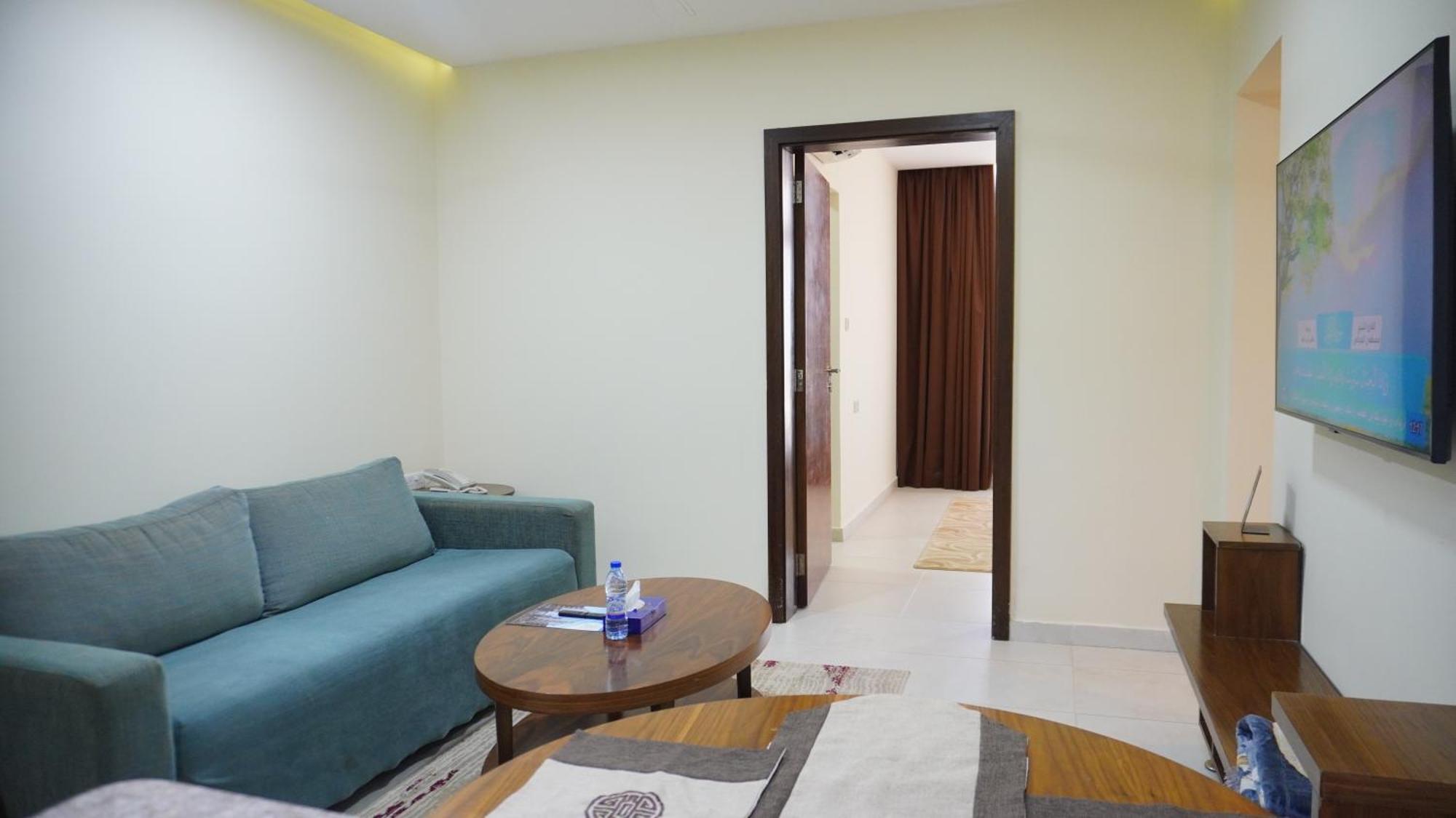 Bristol Hotel Салала Экстерьер фото